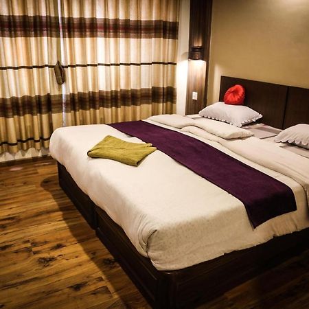 Kumari Guest House Bhaktapur Bagian luar foto