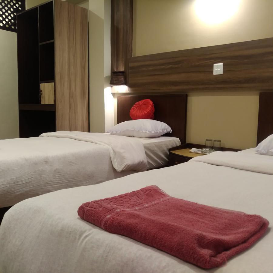 Kumari Guest House Bhaktapur Bagian luar foto