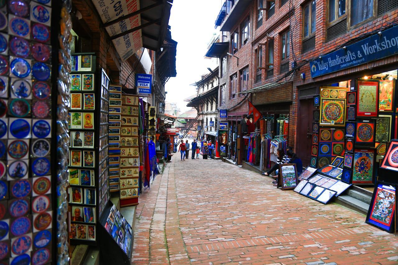 Kumari Guest House Bhaktapur Bagian luar foto