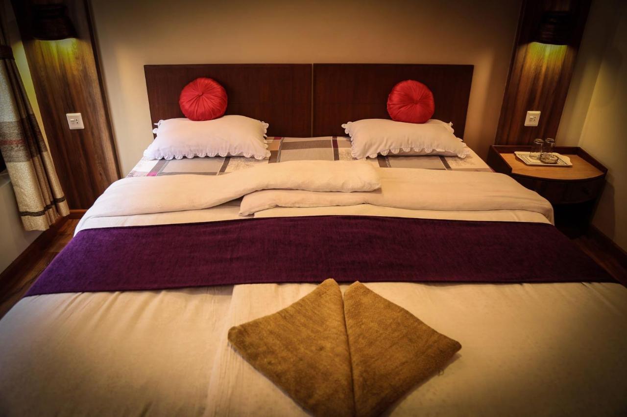 Kumari Guest House Bhaktapur Bagian luar foto